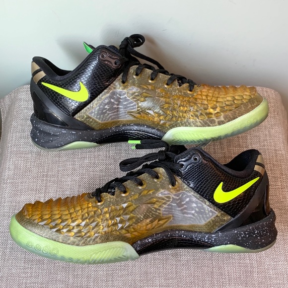 Kobe 8 GS ‘Christmas Snakeskin’ - Picture 4 of 10